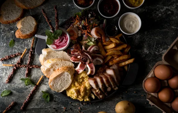 Picture bacon, salad, French fries, fat, puree