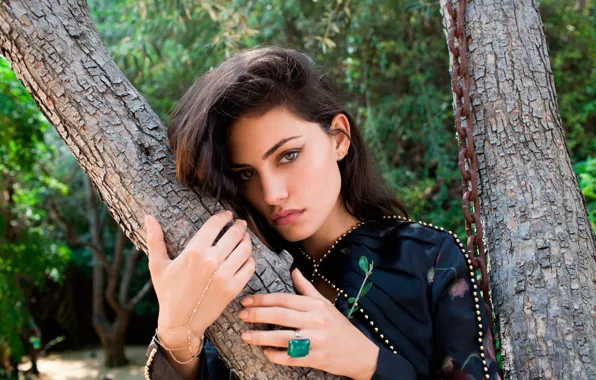 Photoshoot, Phoebe Tonkin, Phoebe Tonkin, The Influence