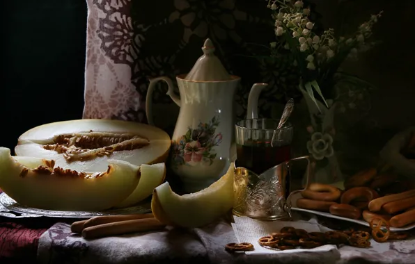 Glass, the dark background, table, tea, bouquet, kettle, cookies, the tea party