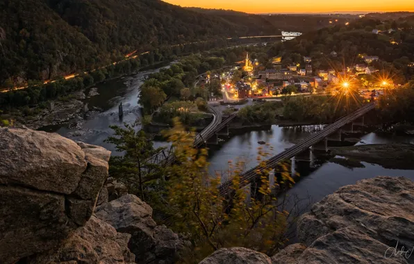 The city, Sunset, Harpers Ferry