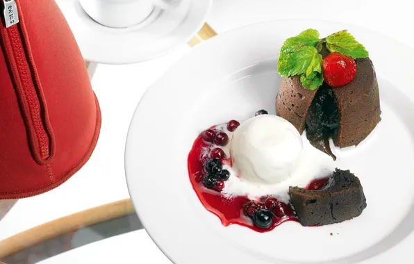 Berries, chocolate, ice cream, dessert, syrup, fondant