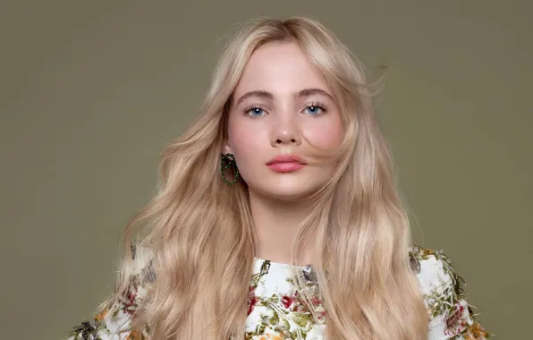 Look, girl, face, sweetheart, hair, Freya Allan