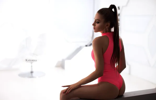 Ass, pose, background, model, makeup, figure, hairstyle, brown hair