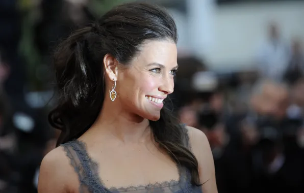 Look, pose, smile, actress, brunette, profile, Evangeline Lilly, earring