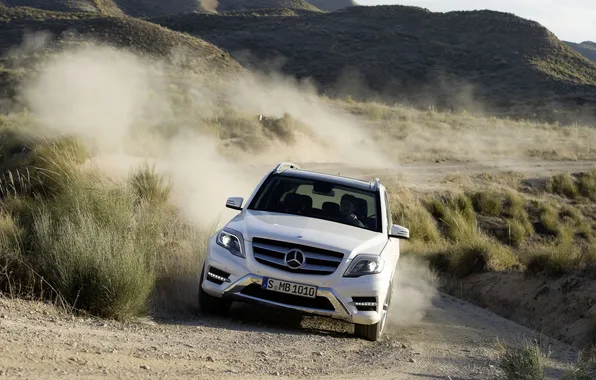 Picture road, white, hills, dust, jeep, mercedes-benz, Mercedes, the front