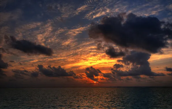 Picture sea, the sky, the sun, clouds, sunset