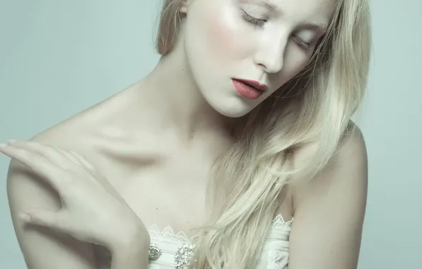 Makeup, sponge, Patricia