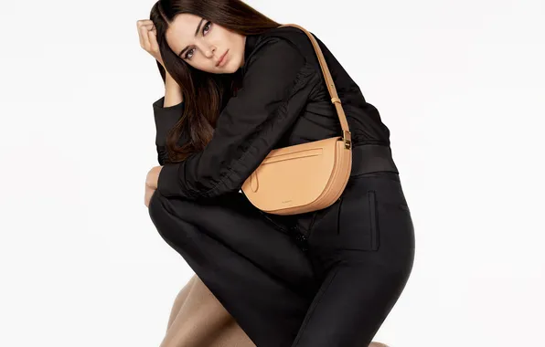 Pose, model, brunette, costume, white background, bag, photoshoot, Kendall Jenner