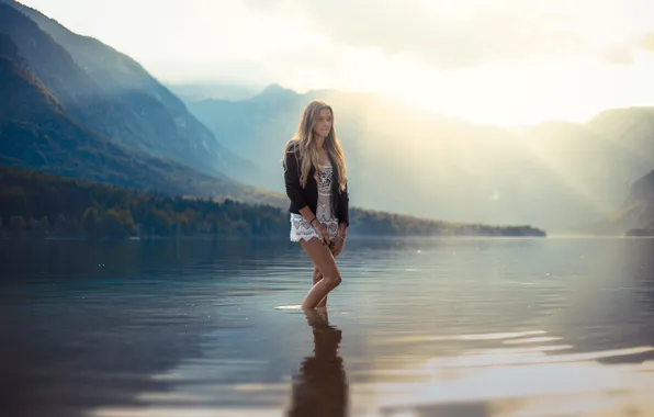 Girl, sweetheart, is, in the lake, mountains in the background