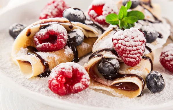 Berries, dessert, powdered sugar, Pancakes
