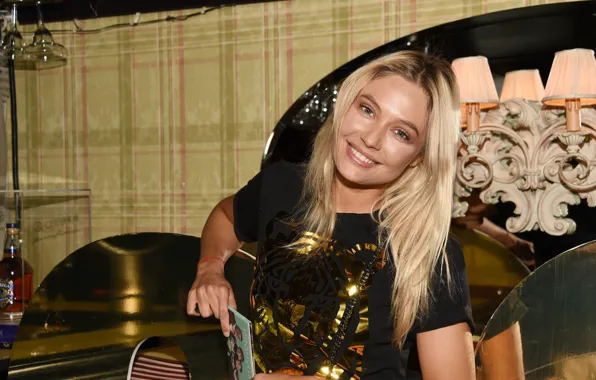 Picture look, pose, smile, bar, actress, hair, Natalia Rudova