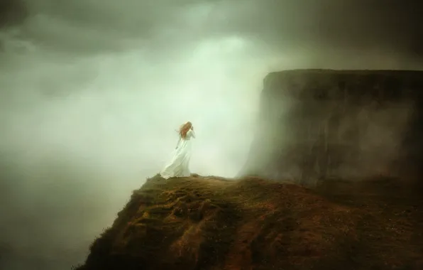 Picture girl, fog, open, TJ Drysdale, Cliffs of Moher