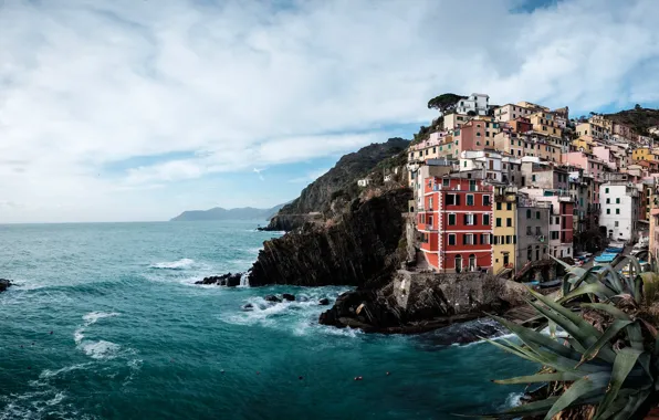 Sea, clouds, the city, shore, coast, view, building, home