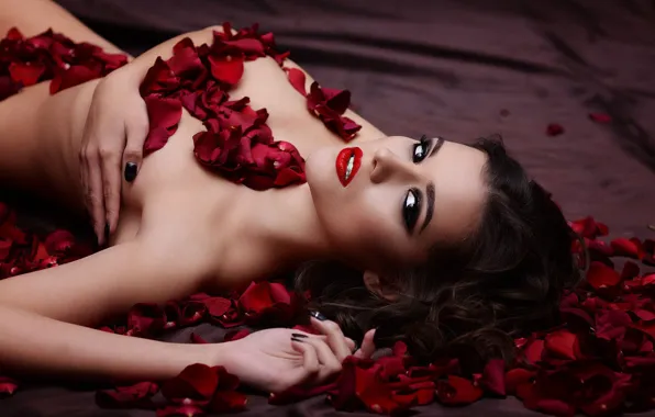 Look, passion, brunette, brown eyes, rose petals, brown eyes, brunette, charm