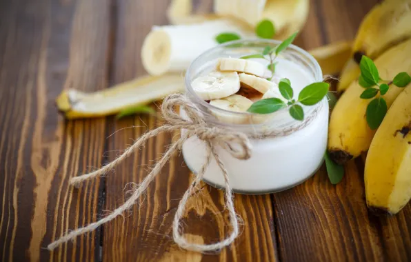 Picture Breakfast, bananas, mint, yogurt, Peredniankina