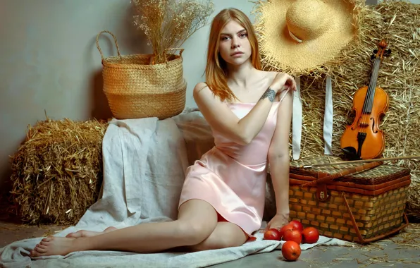 Girl, violin, straw