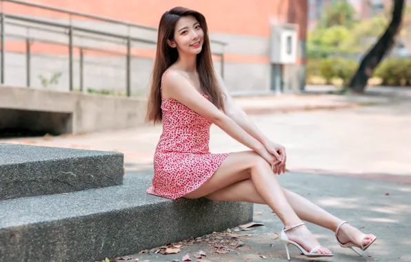 Picture smile, dress, legs, Asian