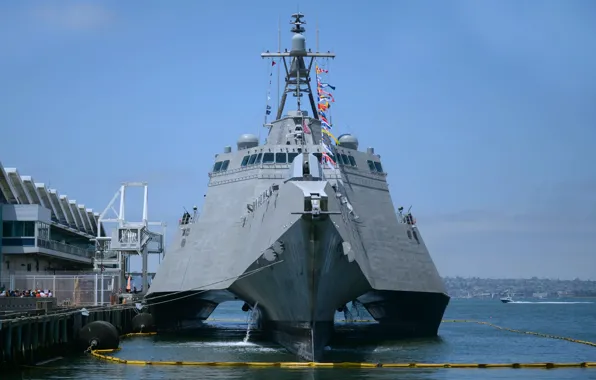 Download wallpaper the littoral combat ship, USS Gabrielle Giffords ...