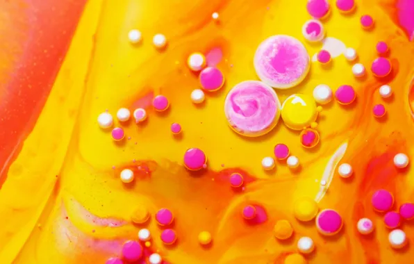 Picture balls, bubbles, paint, the volume