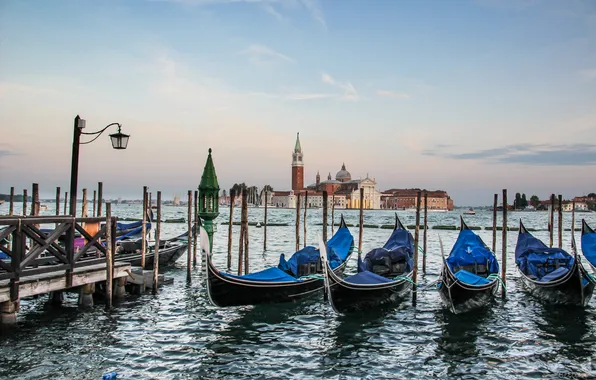 The sky, boat, Italy, Church, Venice, channel, gondola