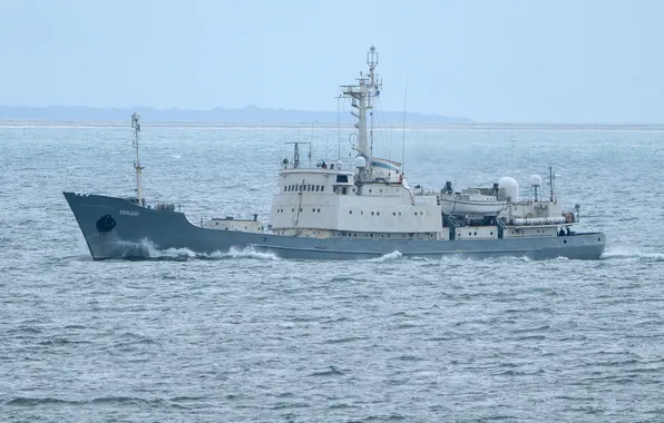 Average, A reconnaissance ship, Kildin