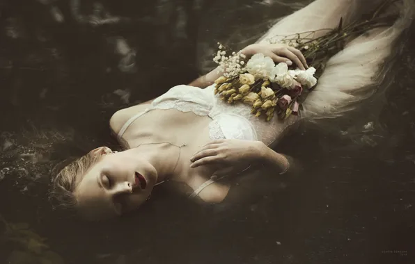 Flowers, Model, Patricia Iwańska