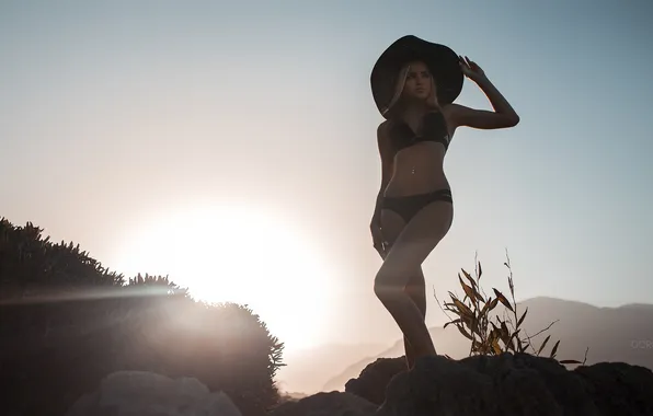 Swimsuit, landscape, pose, model, hat, figure, piercing, tattoo