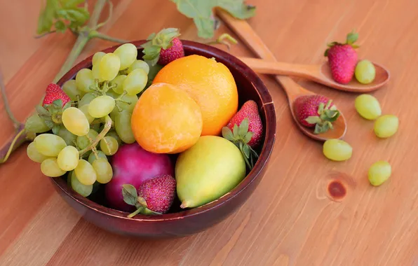 Leaves, berries, orange, strawberry, grapes, pear, fruit, spoon