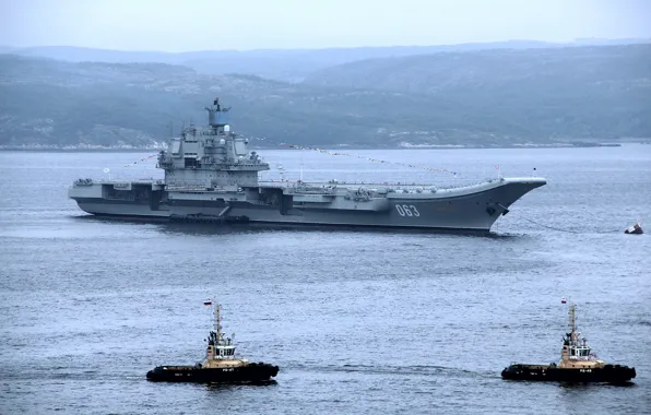Picture the carrier, on the roads, Admiral Kuznetsov