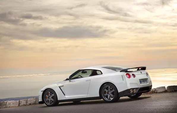 Road, machine, photo, view, cars, Nissan, Nissan, car pictures