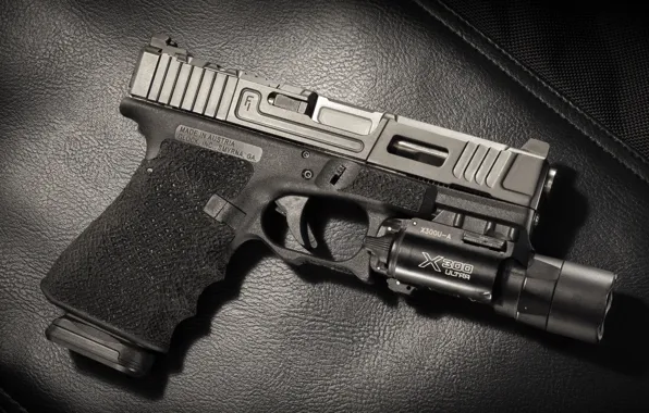 Gun, background, flashlight, Glock 17, Mark 1