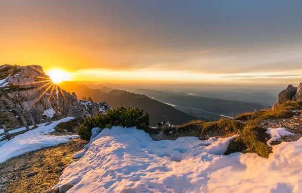 The sky, the sun, rays, snow, mountains, stones, panorama, the bushes