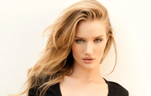 Picture face, model, actress, Rosie Huntington-Whiteley