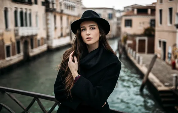 Look, girl, bridge, the city, building, portrait, hat, coat