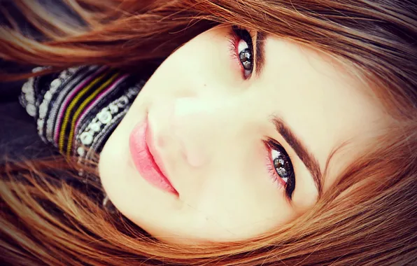 Look, girl, face, red