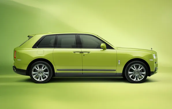 Picture Rolls-Royce, side view, Cullinan, Rolls-Royce Cullinan, Lime Green, Re-Belle, Re-Belle: Lime Green