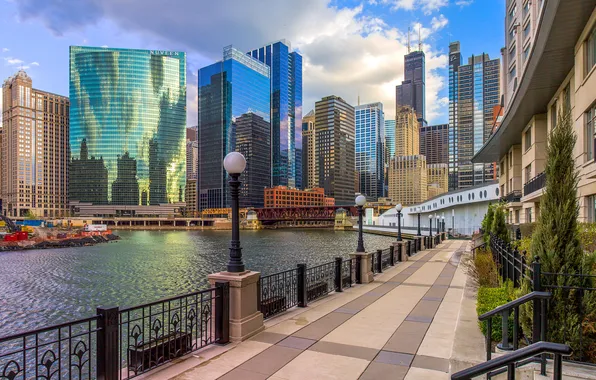 The city, river, skyscrapers, Chicago, promenade