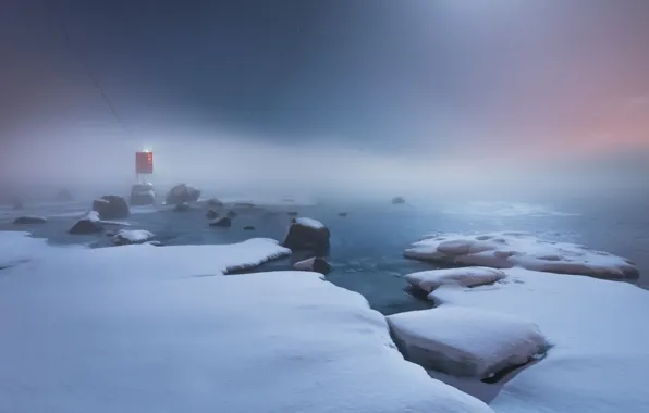 Light, ice, misty, night, winter, lake, rocks, snow