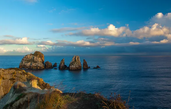 Sea, the sky, clouds, stones, rocks