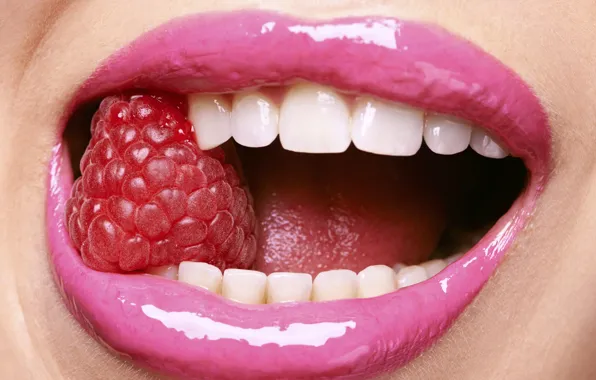 Picture lips, sweet, raspberry, teeth