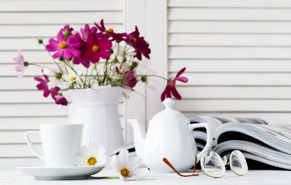 Flowers, tea, glasses, Cup, vase, magazines, Andrey Cherkasov