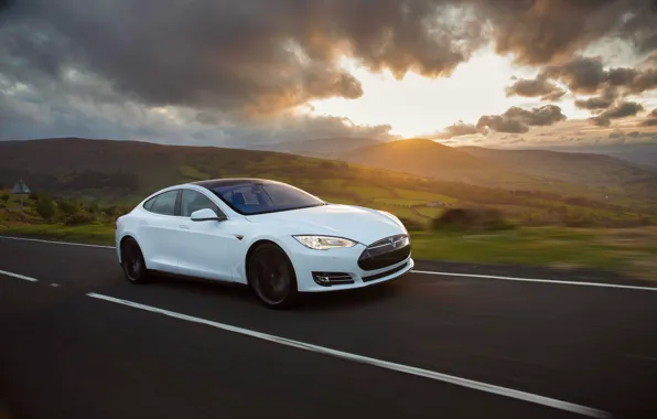White, Tesla, Model S, P85