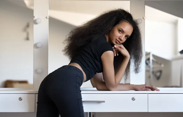 Look, pose, model, hair, Sarah