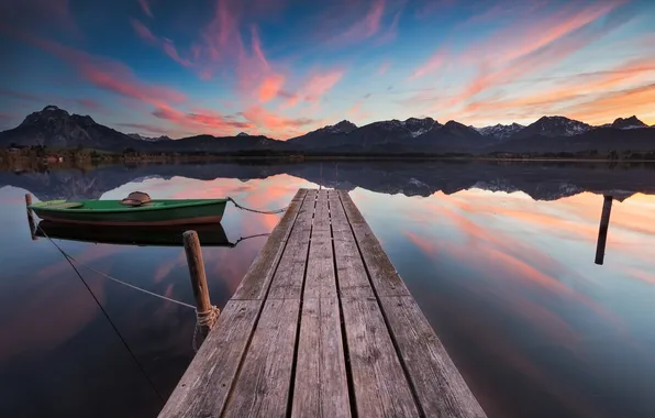 Picture landscape, lake, boat