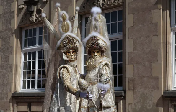 Crown, Mask, costumes