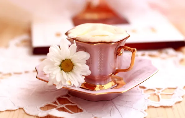 Picture chamomile, Cup, saucer, napkin