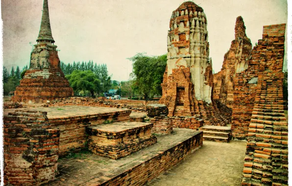 The city, tower, old