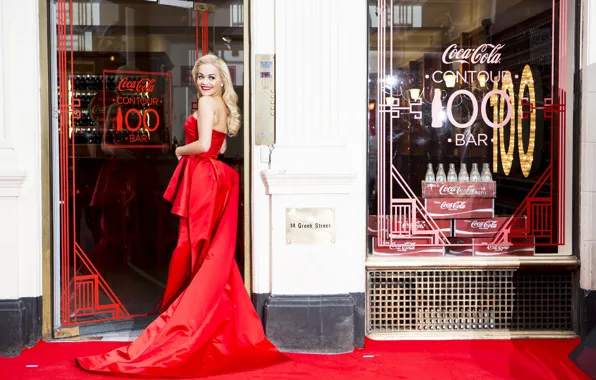 Picture smile, red dress, Coca Cola, Rita Ora