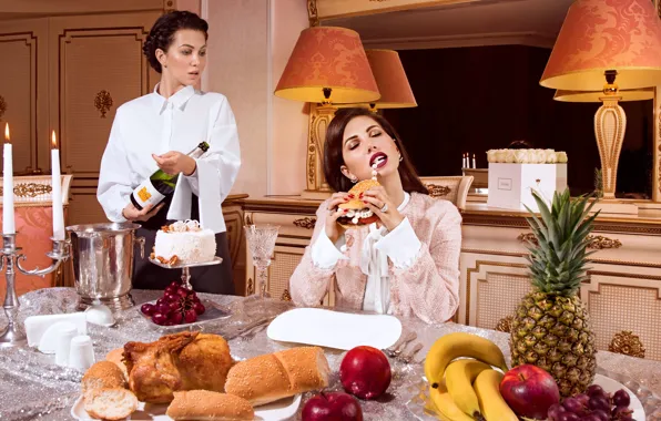 Picture table, girls, food, Breakfast, lunch