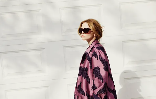 Model, actress, glasses, hairstyle, photographer, brown hair, cloak, Zoey Deutch